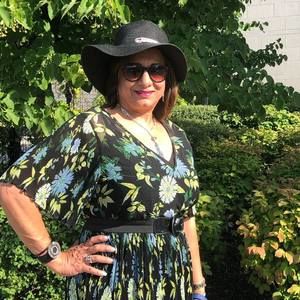 Meet your Posher, Yasmin